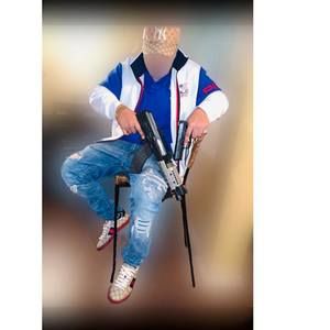 Meet your Posher, Ledezmita